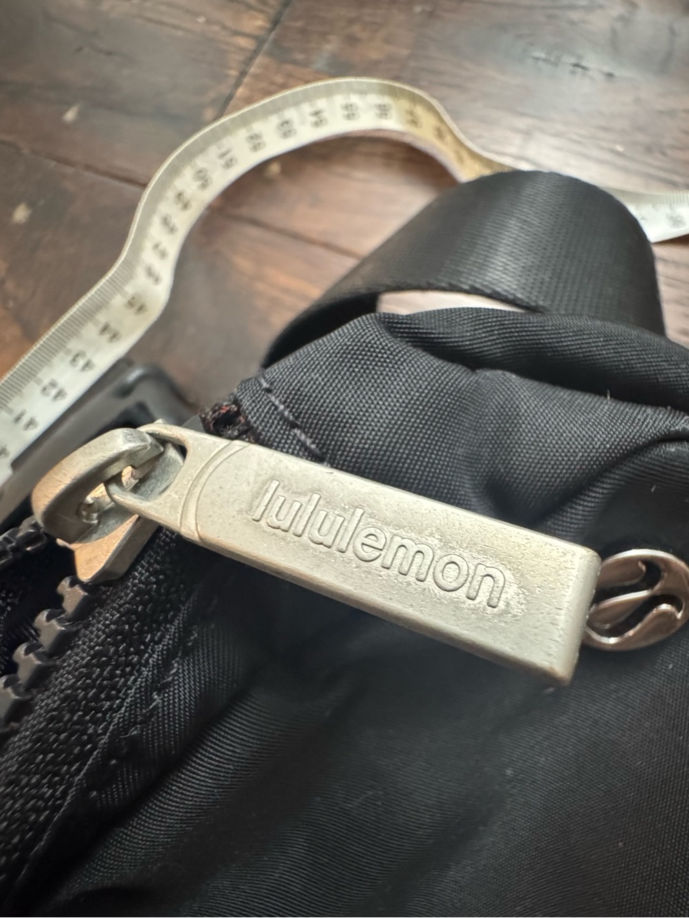 lululemon athletica Black Waist Pack Sling Belt Bag - Picture 2 of 15